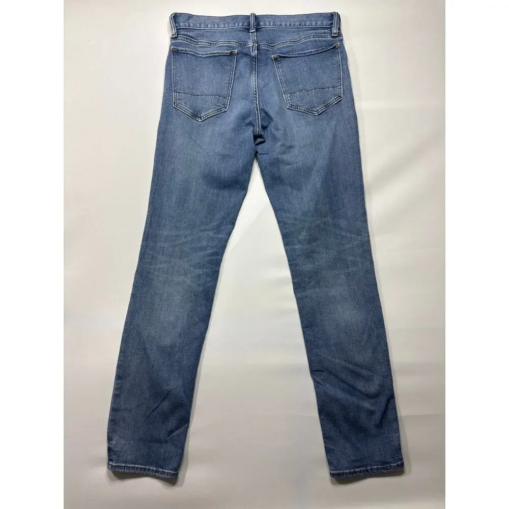 Banana Republic Men's Slim Fit Blue Stretch Travel Jeans - Size 30x32 (31x31)